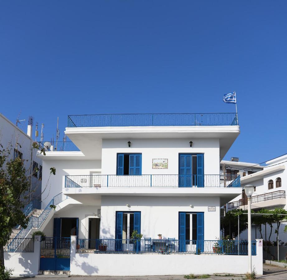 Traditional Town Garden Apartment Rhodes City Bagian luar foto